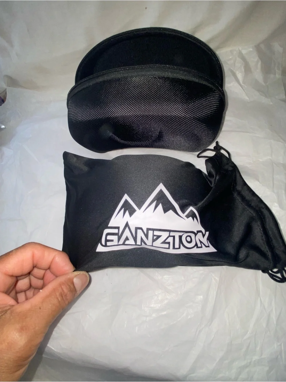 Ganzton Orange Ski/Snow Goggles with Mirrored Lens and Carry Case